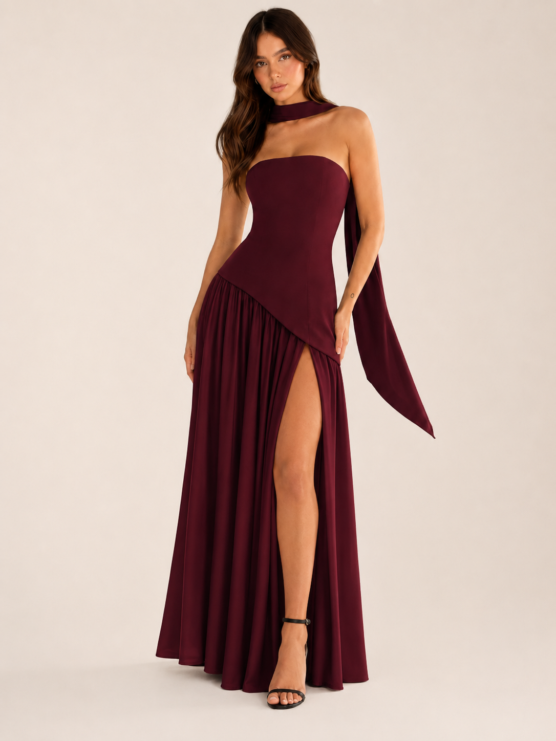 Harlow | Crossover-Strap Bodycon Maxi